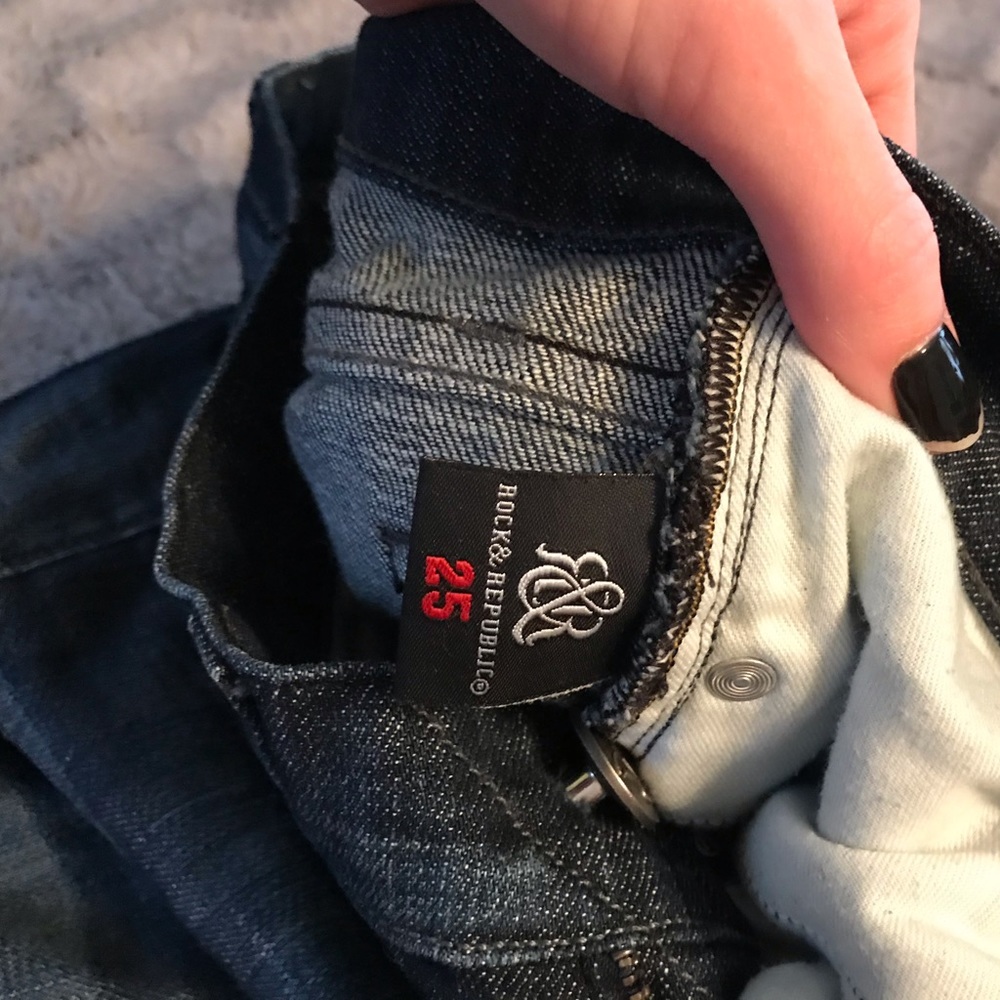 💥LIKE NEW!✨Rock and Republic Jeans - Picture 6 of 8